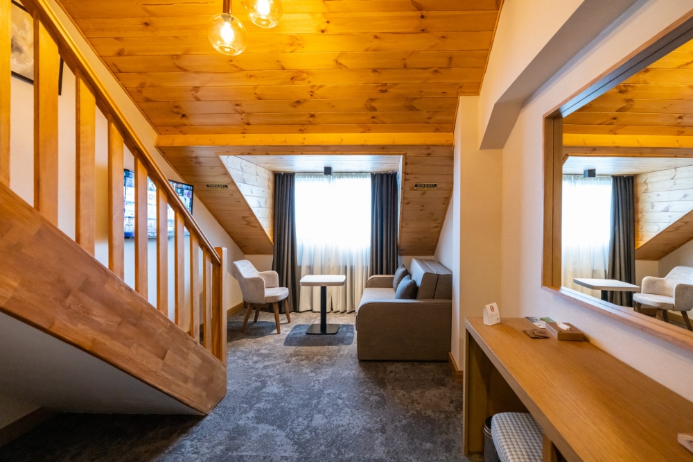 DUBLEX JUNIOR SUITE