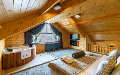 DUBLEX DELUXE SUITE
